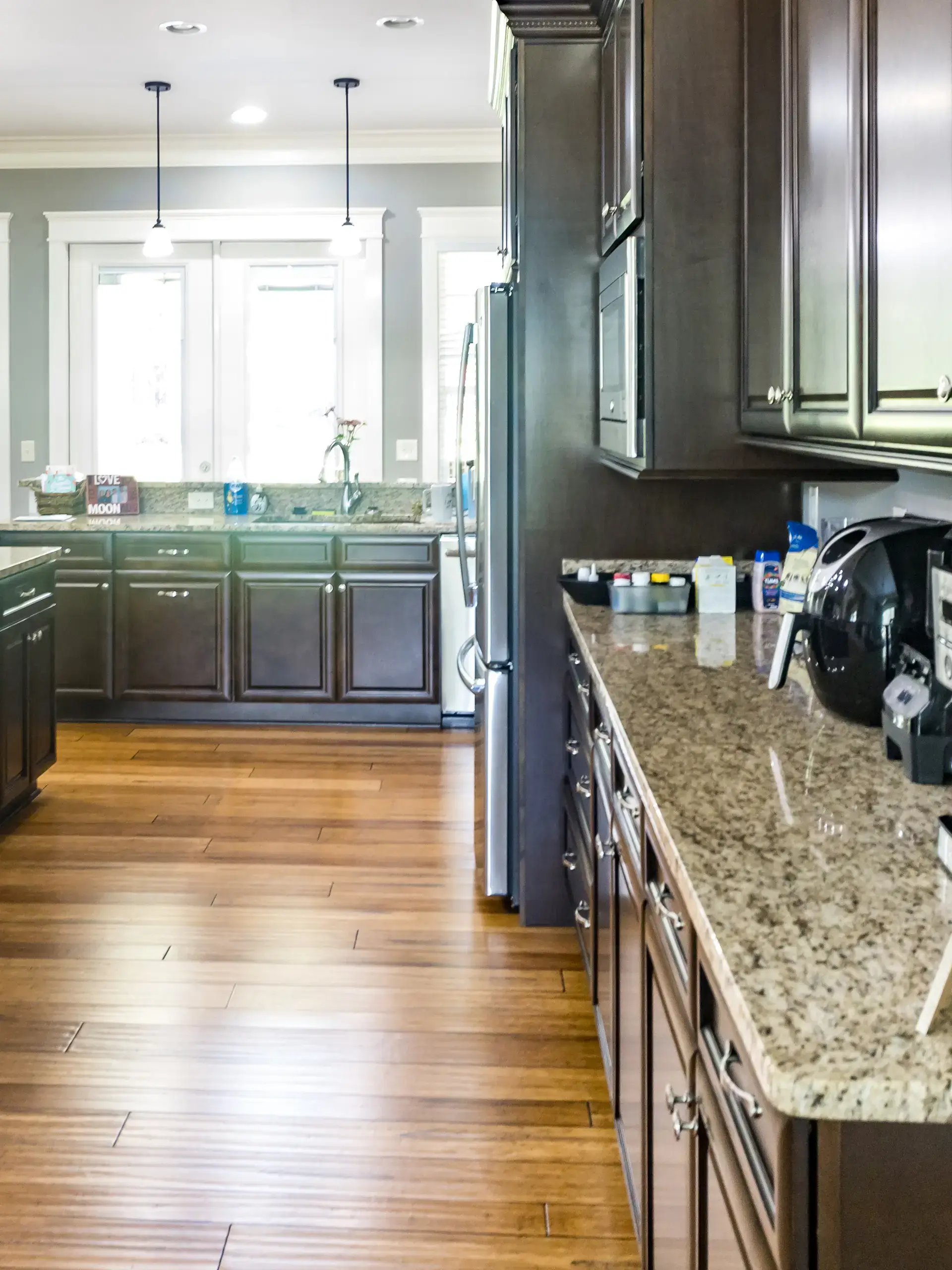 Kitchen Cabinet Refinishing and Repainting Services in Alton, IL