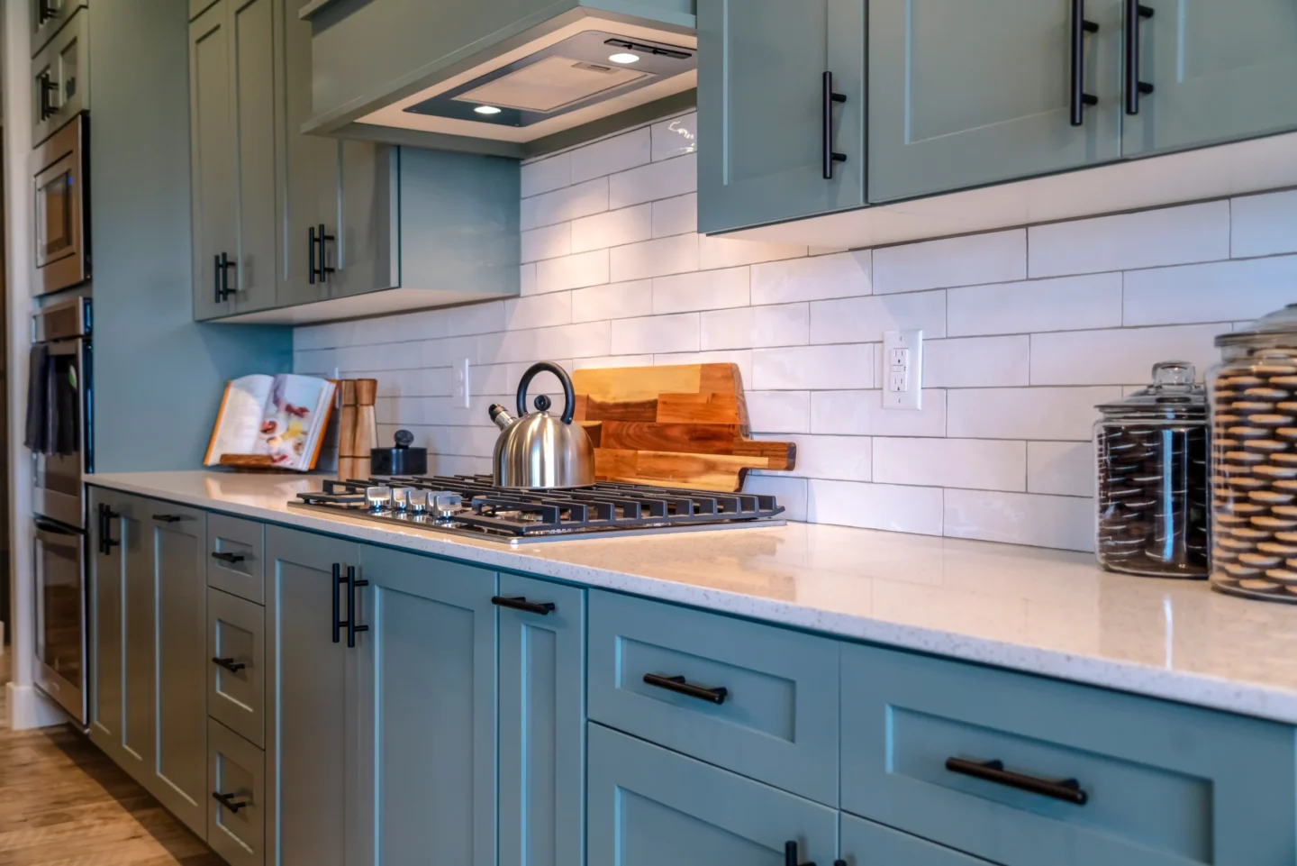 kitchen cabinet refacing common issues Alton, IL